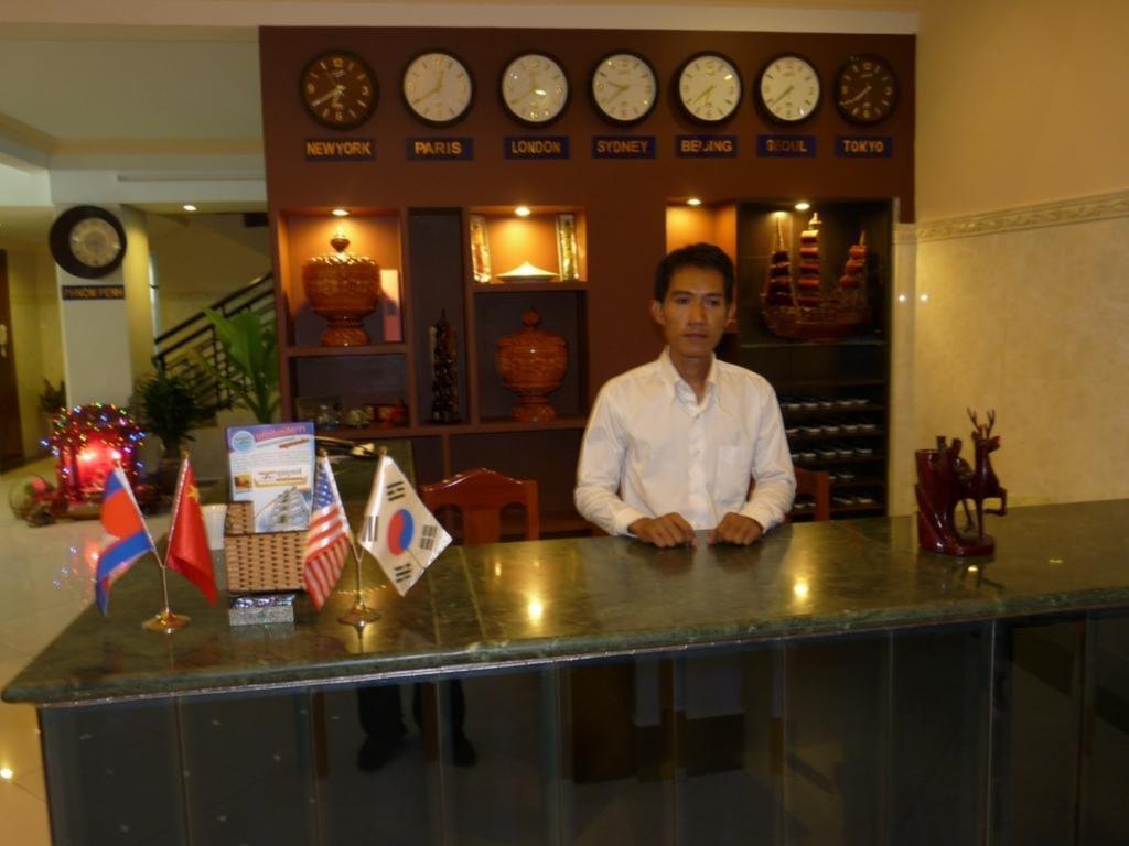 Hi Land Hotell Phnom Penh Exteriör bild