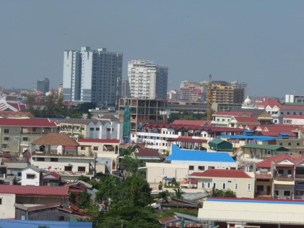 Hi Land Hotell Phnom Penh Exteriör bild