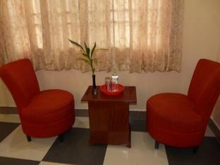 Hi Land Hotell Phnom Penh Exteriör bild